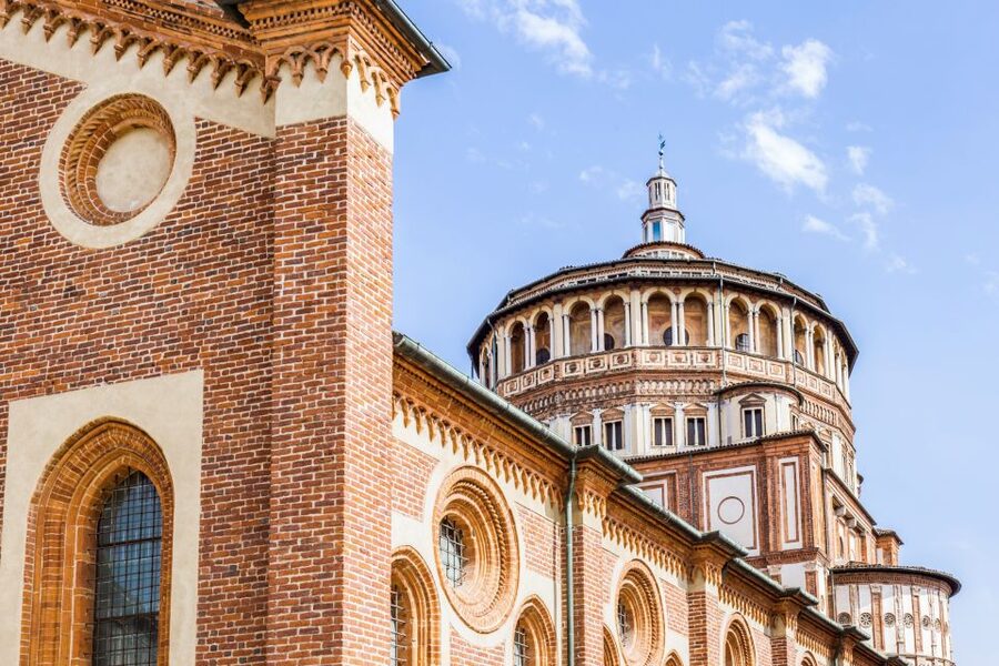 Milan: Guided Walking Tour & Last Supper Visit with Ticket - Sforza Castle: fortress energy plus museum-city context