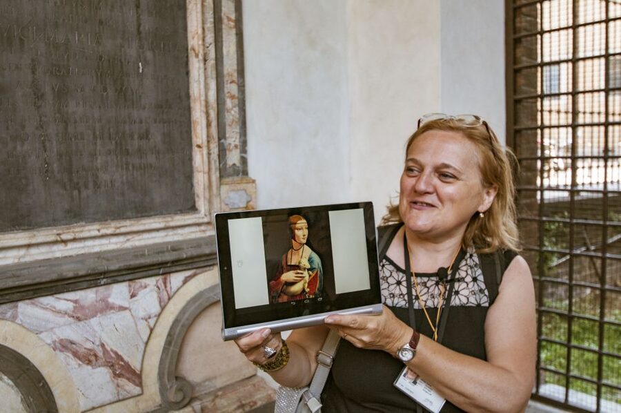 Milan: Guided Walking Tour with Last Supper Skip-the-Line - Piazza dei Mercanti: the hidden square and why Bramante matters