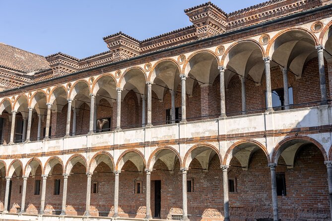 Milan: Highlights and Secret Treasures walking tour - Chiesa di San Maurizio al Monastero Maggiore: the stop that earns its reputation