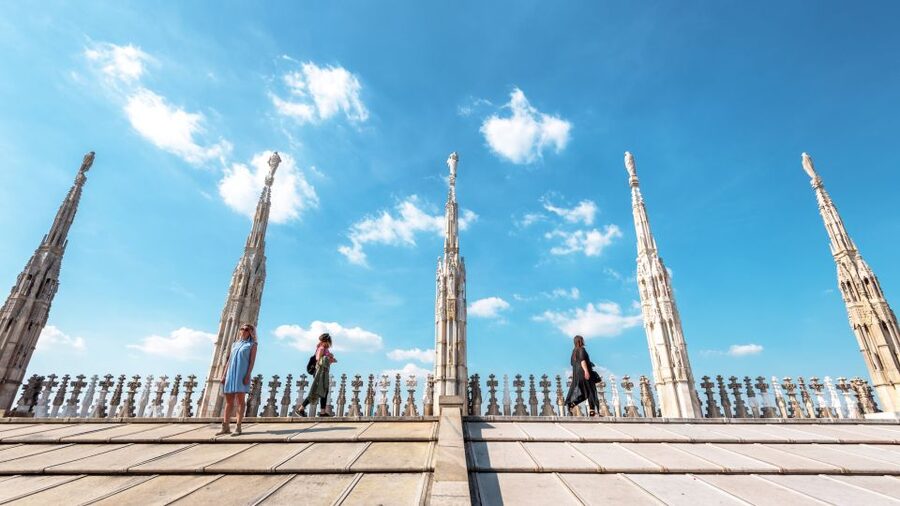Milan: Highlights Guided Tour and Duomo Priority Access Tour - Castello Sforzesco and Parco Sempione, medieval roots with a real park feel