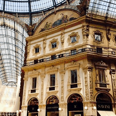 Milan Highlights Private 3-Hour Walking Tour - Start at the Duomo, then make the cathedral the star