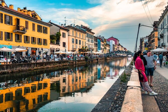 Milan Highlights semi-Private Walking Tour - Why This 2-Hour Milan Walk Feels Like a Shortcut