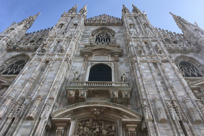 Milan Highlights semi-Private Walking Tour - Stop 1: Piazzale Luigi Cadorna and the Needle, Thread, and Knot