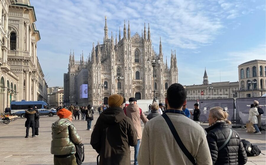 Milan: History & Street Food Tour with Wine Tasting - From Piazza Duomo Area to the Galleria Vittorio Emanuele II