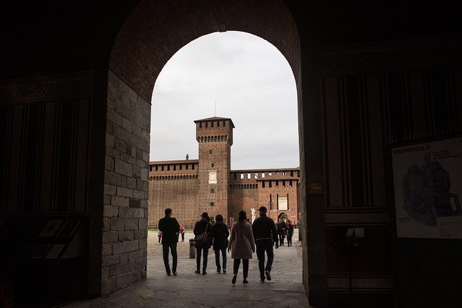 Milan Hop-On Hop-Off Bus Tour with Four Routes - A smart one-day plan (and how to not overdo it)