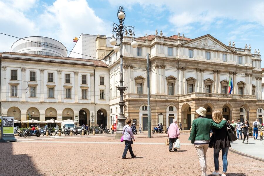 Milan: La Scala Theater & Museum Guided Experience - Guides and Small Group Format: Why This Tour Feels Personal