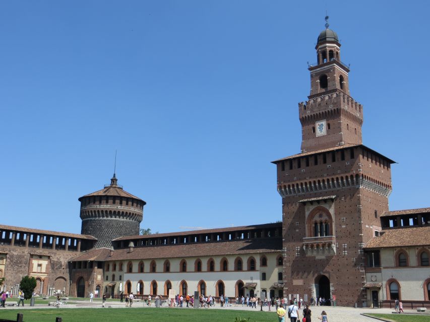 Milan: Leonardo's Last Supper and Michelangelo's Pietà Tour - Castello Sforzesco courtyards, then Pieta Rondanini in the museum