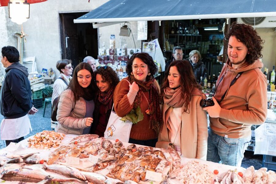 Milan: Market and Cooking Class at a Local's Home - Meeting your Cesarina, like Giacomo and Deborah style lessons