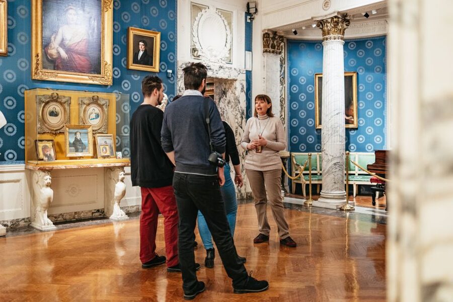 Milan: "Museo Teatrale Alla Scala" Guided Tour - Headsets, Cloakrooms, and Other Small Things That Make It Smooth
