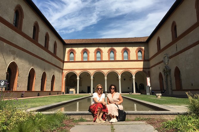 Milan Must-See Sites Guided Tour with Skip-the Line Tickets to Duomo & Cathedral - Meeting at Sforza Castle: where your Milan day really starts