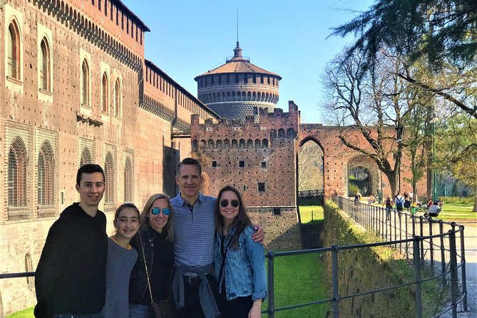 Milan Must-See Sites Guided Tour with Skip-the Line Tickets to Duomo & Cathedral - What is not included: rooftop views and La Scala planning