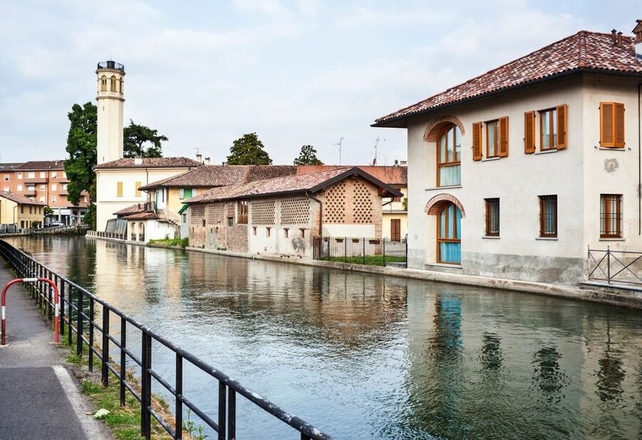 Milan: Navigli District Canal Boat Tour with Aperitivo - Key Things You’ll Want to Know Before You Go