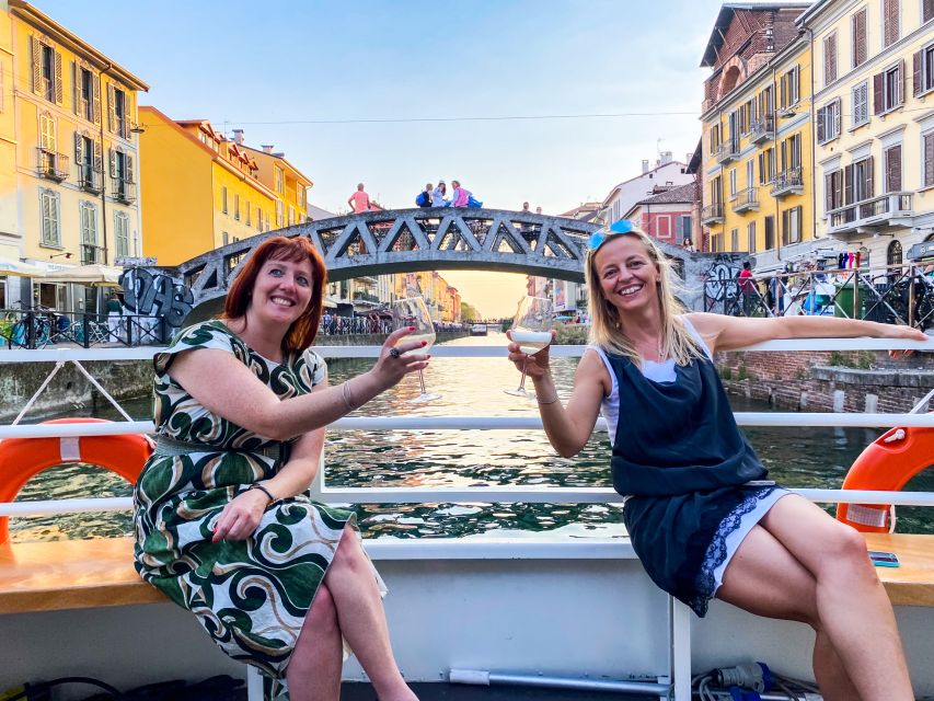 Milan: Navigli District Canal Boat Tour with Aperitivo - The Route You’ll See: Naviglio Grande to Darsena, Then Back