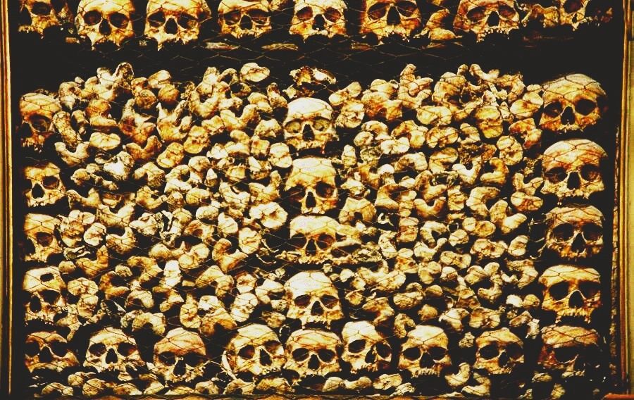 Milan Off-the-Beaten-Path Private Walking Tour - San Bernardino alle Ossa: the church where the name turns into a lesson