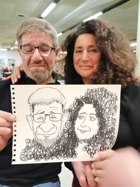 Milan: on the trail of Renzo Tramaglino with caricature to participants - Where the walk starts: Piazzale Loreto, right by the Resistance monument