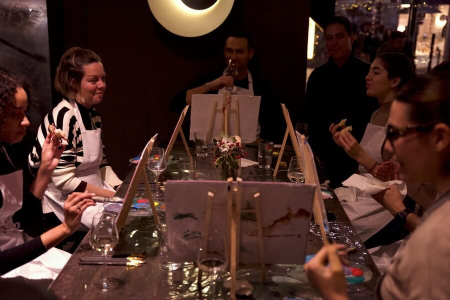 Milan: Paint 'n Sip Class - Why a Paint n Sip in Milan is a fun, low-stress plan