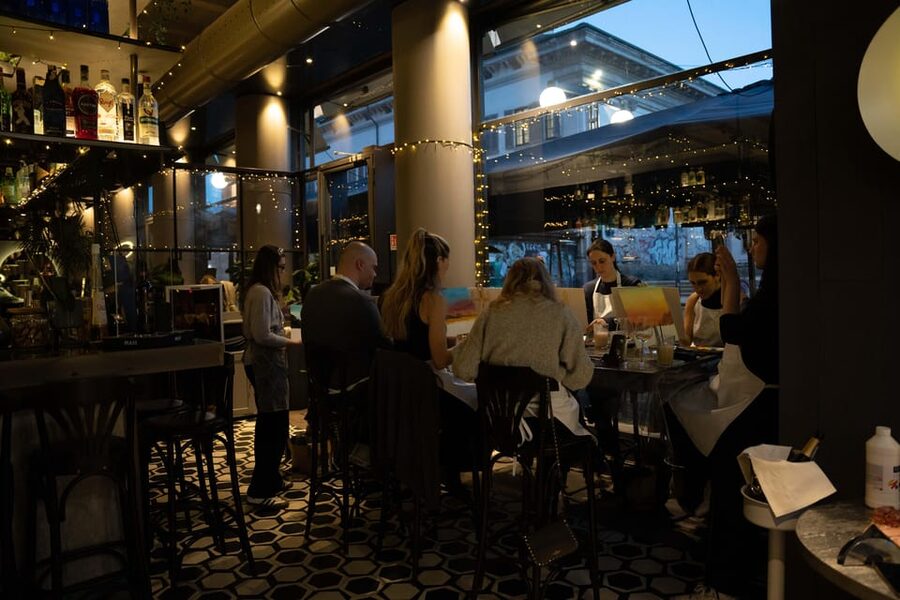 Milan: Paint 'n Sip Class - Is it worth booking? My quick decision guide