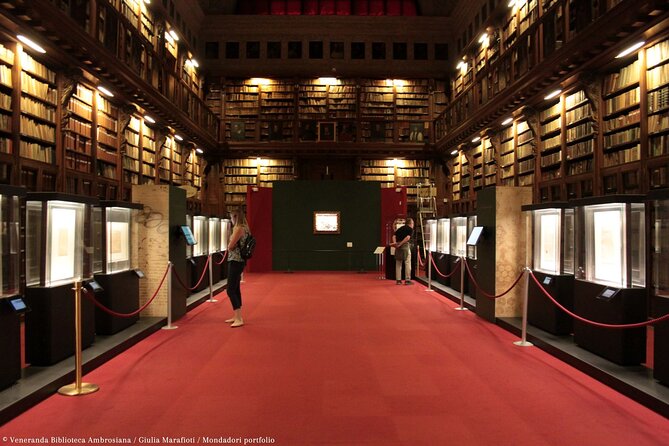 Milan Pass Including Duomo Terraces and La Scala - Hop-on hop-off bus: the smart way to get your bearings
