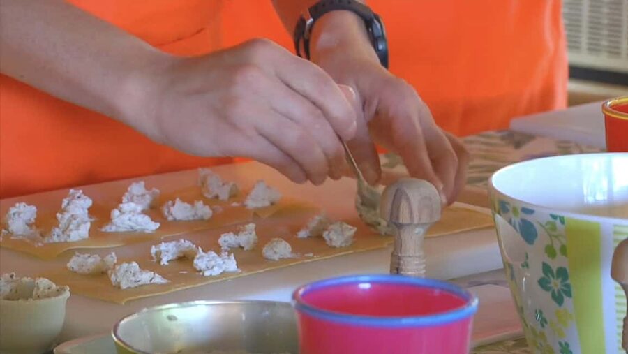 Milan: Pasta, Ravioli, and Gelato Class in a Glamorous Home - Where to meet in Milan and how to get there fast