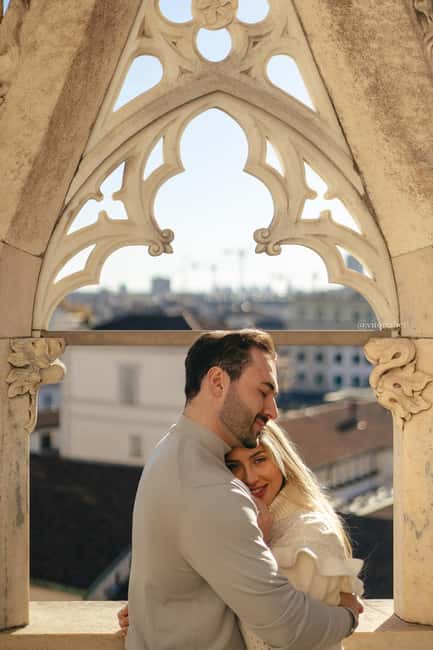 Milan: Photoshoot at the Duomo - Photo delivery: your personal gallery link
