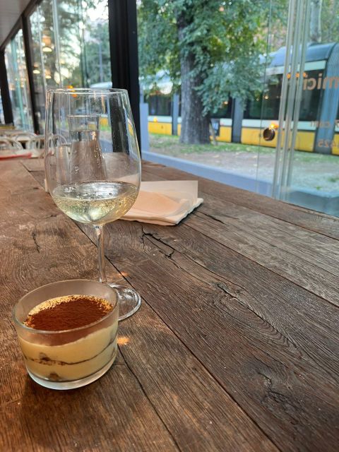 Milan: Pizza and Tiramisu Cooking Class with Wine Tasting - Key Points Before You Book