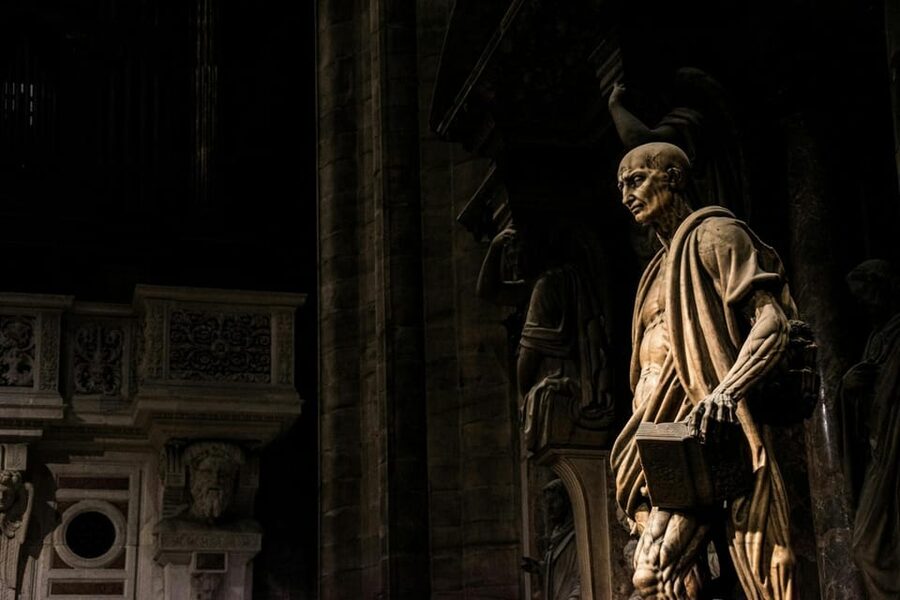 Milan: Private Duomo Cathedral and Roof Top Guided Tour - Price and value: what you’re paying for in this 2-hour private tour