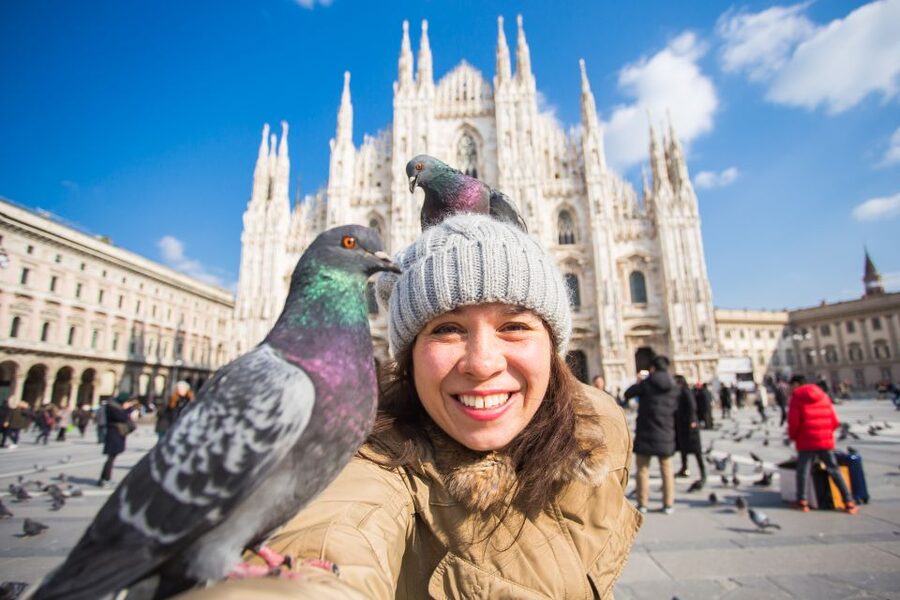 Milan: Private Family Tour of Old Town and Top Attractions - Piazza del Duomo: seeing the cathedral before you reach it