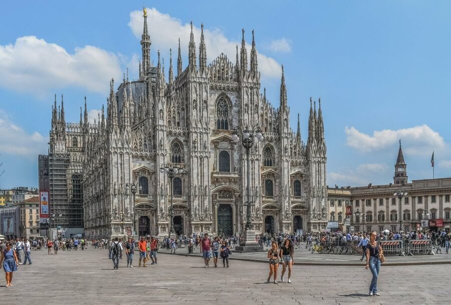 Milan: Private Guided Walking Tour with Aperitif - Key Highlights Worth Your Time