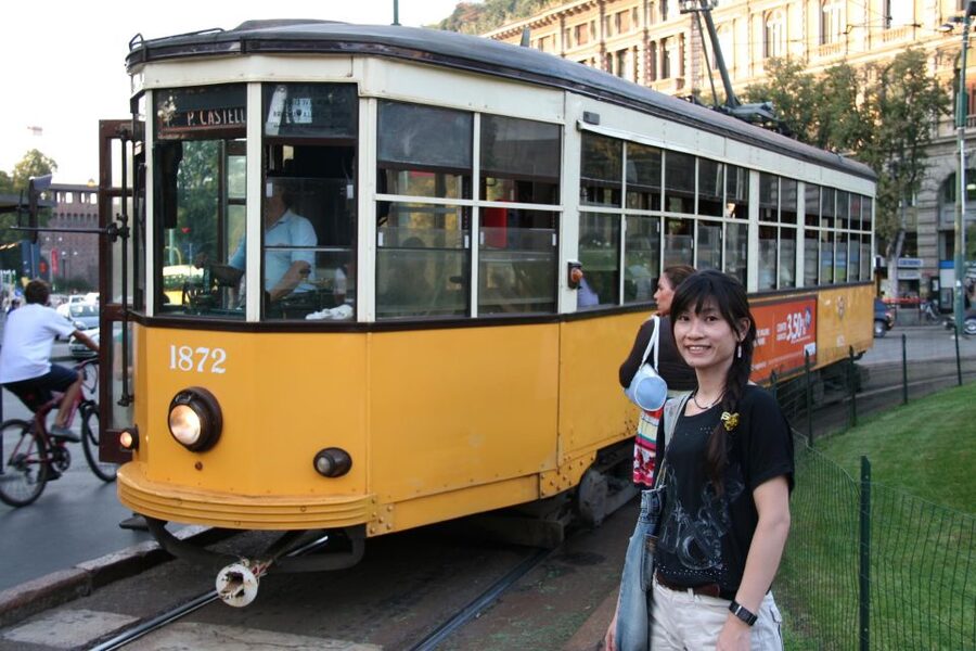 Milan: Private Sightseeing & Shopping Tour with a Local - Why this Milan tour feels different: local pace, shopping brains