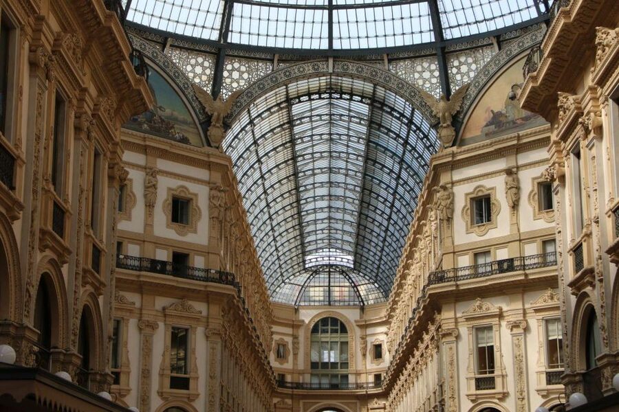 Milan: Private Sightseeing & Shopping Tour with a Local - Brera Picture Gallery and Sant’Ambrogio: culture without overload