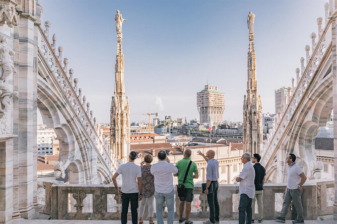 Milan Private Tour of the Duomo and the Terraces of the Duomo - Up to the Terrazze del Duomo: Views and City History in 30 Minutes