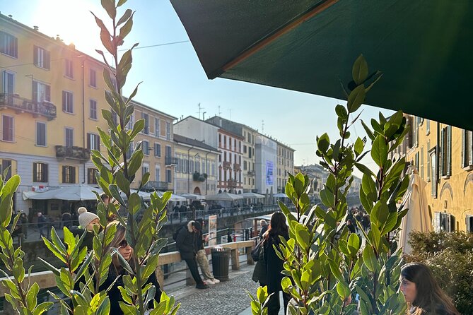 Milan Private Walking Tasting Tour with Secret Food Tours - Porta Ticinese, the medieval gate, and a real shopping-street walk