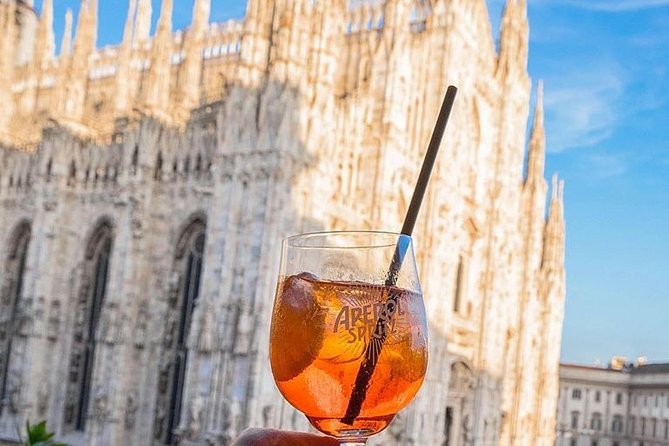 Milan: Private walking tour & Aperitif - Meeting point at Piazza del Duomo 4, and how to plan your day