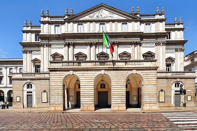 Milan's Opera Gem and La Scala Guided Walking Tour - Meeting Point and How the Tour Fits the Day