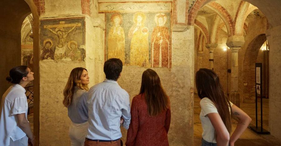 Milan: San Sepolcro Crypt Skip-the-Line Entry Ticket - San Sepolcro Crypt: Milan’s Underground Church on the Roman Forum Site