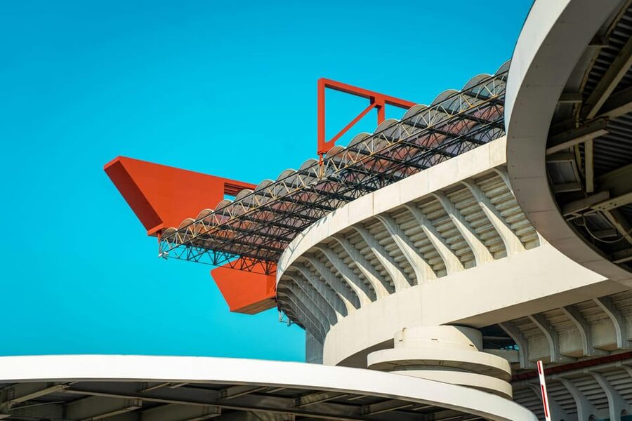 Milan: San Siro Stadium and Museum Official Guided Tour - A guide who turns corridors into football stories