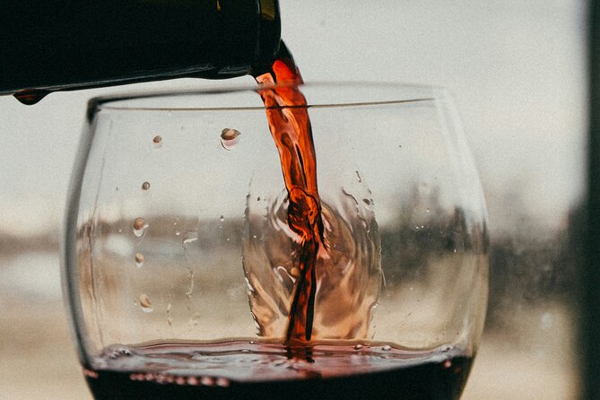 Milan: sensory journey to discover 3 unmissable red wines - How the 2-hour format works for real schedules
