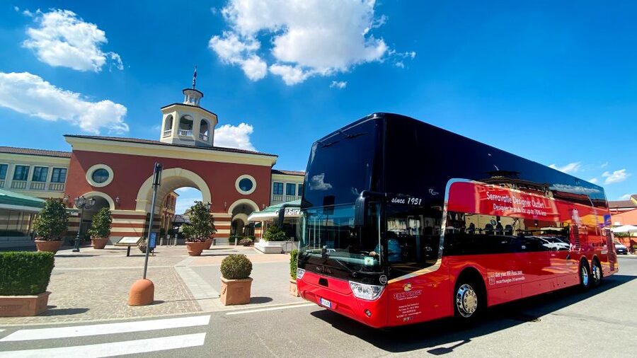 Milan: Serravalle Designer Outlet Roundtrip Bus Transfer - Where the bus picks you up in central Milan
