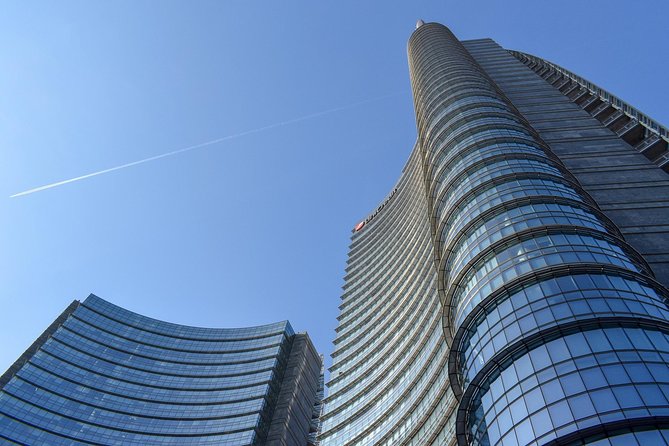 Milan Skyscrapers Guided Tour: Porta Nuova, Unicredit tower & Vertical Forest - Tips to get the most from the walk