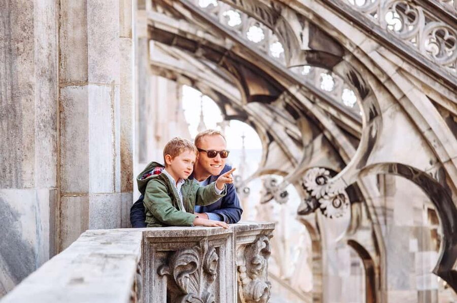 Milan Small Group: Duomo & Rooftop, Castle, Gelato Tasting - Skip-the-line Duomo rooftop, by lift, in a small group