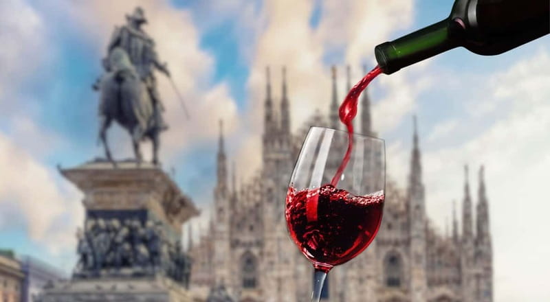 Milan: Small Group - Duomo & Rooftop, Wine & Food Tasting - Duomo on fast mode: skip-the-line entry and an early win