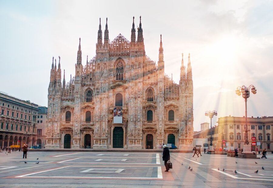 Milan: small group walking tour of the Duomo and city centre - Key highlights worth your attention