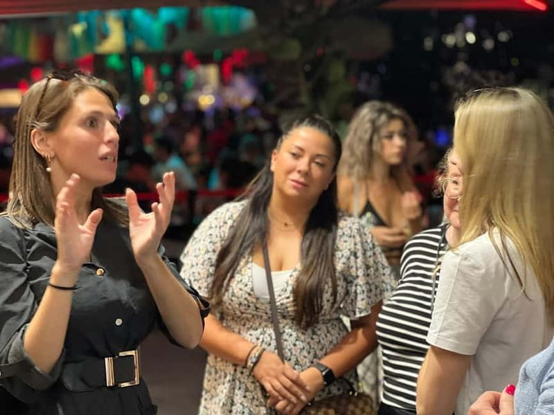 Milan: Sunset Navigli Food & Drinks Tour with a Local - Cocktails and Wine: How the Guide Turns Drinks Into Context