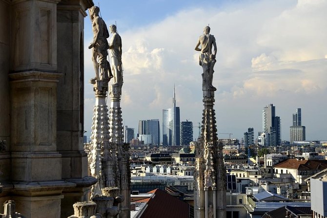 Milan Super Saver: Skip-the-line Duomo and Rooftop Tour - Views over Milan, and the possible Alps moment