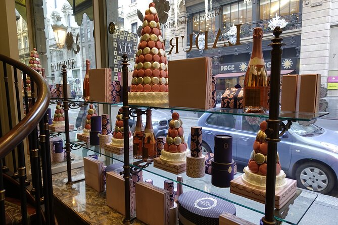 Milan: Sweet Delights Patisserie Tour by Do Eat Better - Your route: from Largo Guido Donegani to the Duomo area