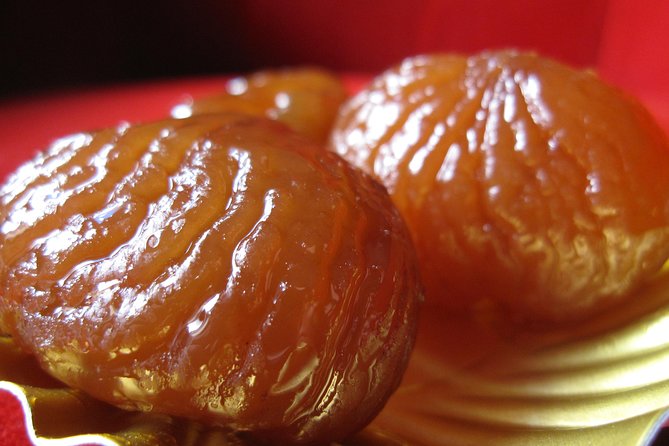 Milan: Sweet Delights Patisserie Tour by Do Eat Better - Stop 3: Via Broletto and panettone in a historic-feeling setting
