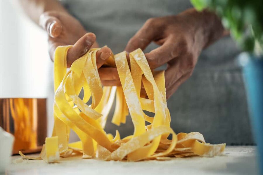 Milan: Traditional Pasta and Tiramisù Masterclass - Who should book this Milan pasta and tiramisù masterclass?