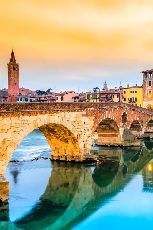 Milan: Verona Day Tour with a Lake Garda Cruise to Sirmione - Leaving Milan by coach, with an easy start at Piazza IV Novembre