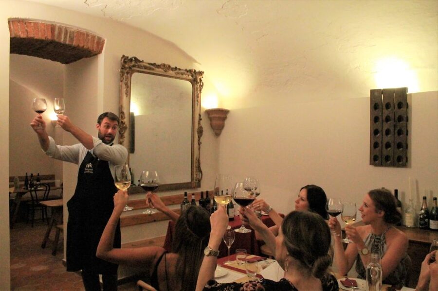 Milan: Wine Tasting Experience in the City Centre - Who should book this Milan wine tasting?