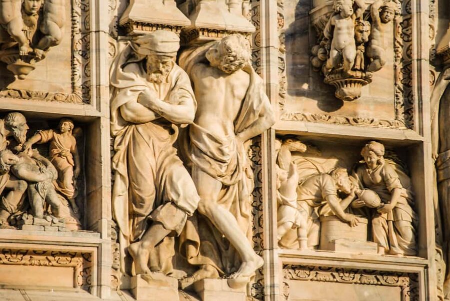 Milano: Highlights Private Tour, Duomo, Castle & Gelato - Food stops that turn a history tour into a Milan day